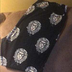 Charlie’s Project  TC lion leggings